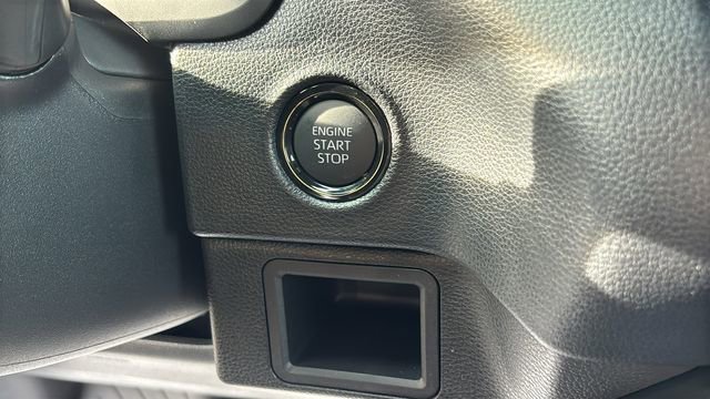 New 2026 Toyota Tundra SR image 12