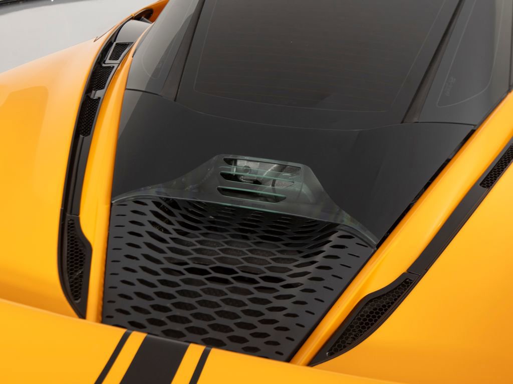 Used 2025 McLaren 750S image 48
