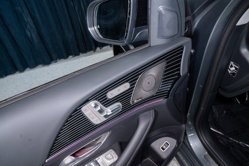 New 2026 Mercedes-Benz GLS 450 4MATIC image 12