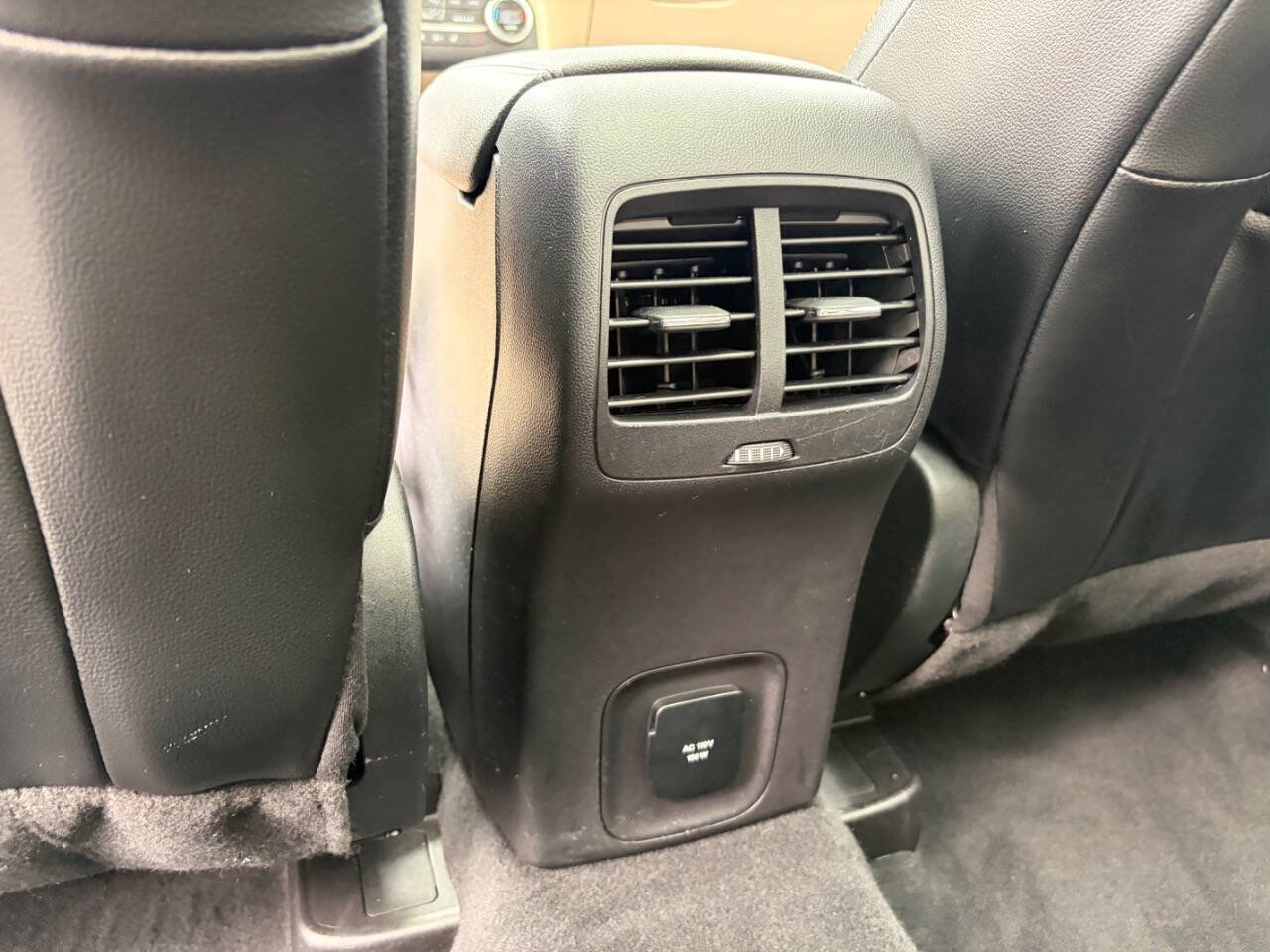 Used 2020 Ford Escape Titanium AWD/4WD image 33