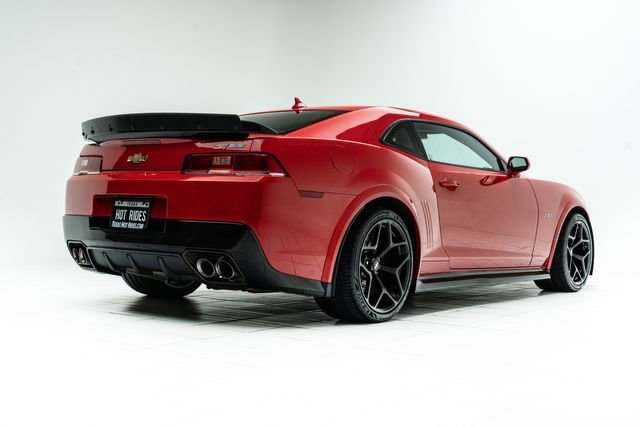Used 2015 Chevrolet Camaro Z/28 RWD image 12