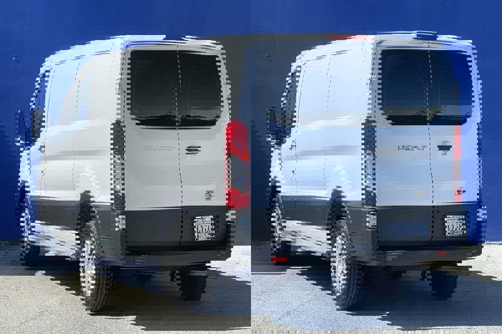 Used 2023 Ford Transit 250 Low Roof w/ Exterior Upgrade Package image 3