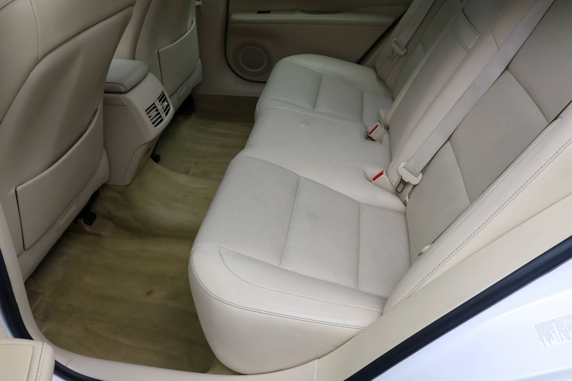 Used 2013 Lexus ES 350 FWD image 19