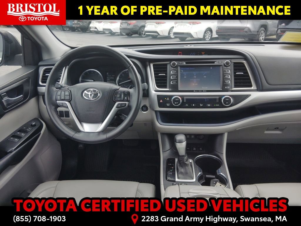Certified 2019 Toyota Highlander XLE image 17