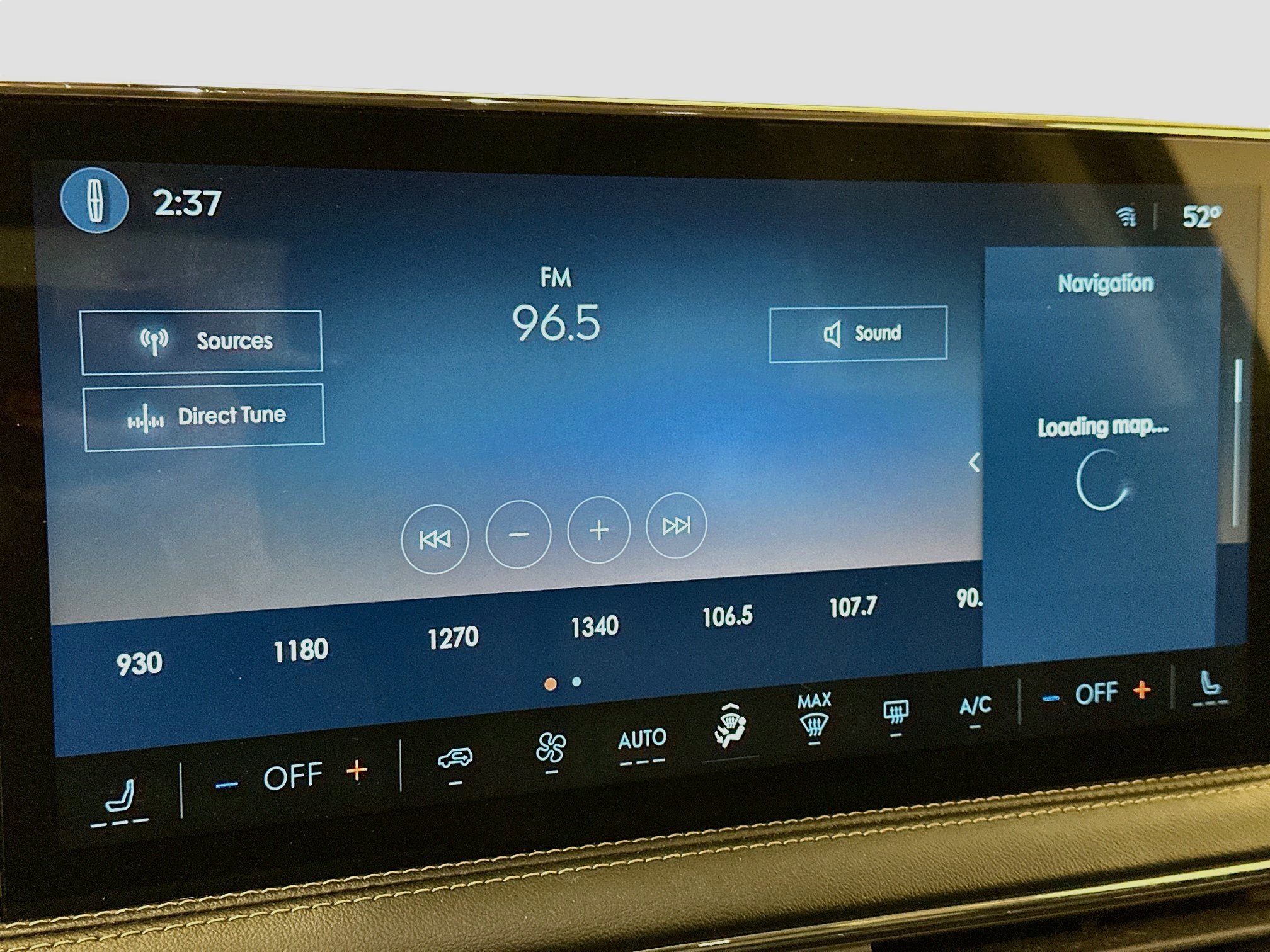 Used 2023 Lincoln Corsair AWD image 21