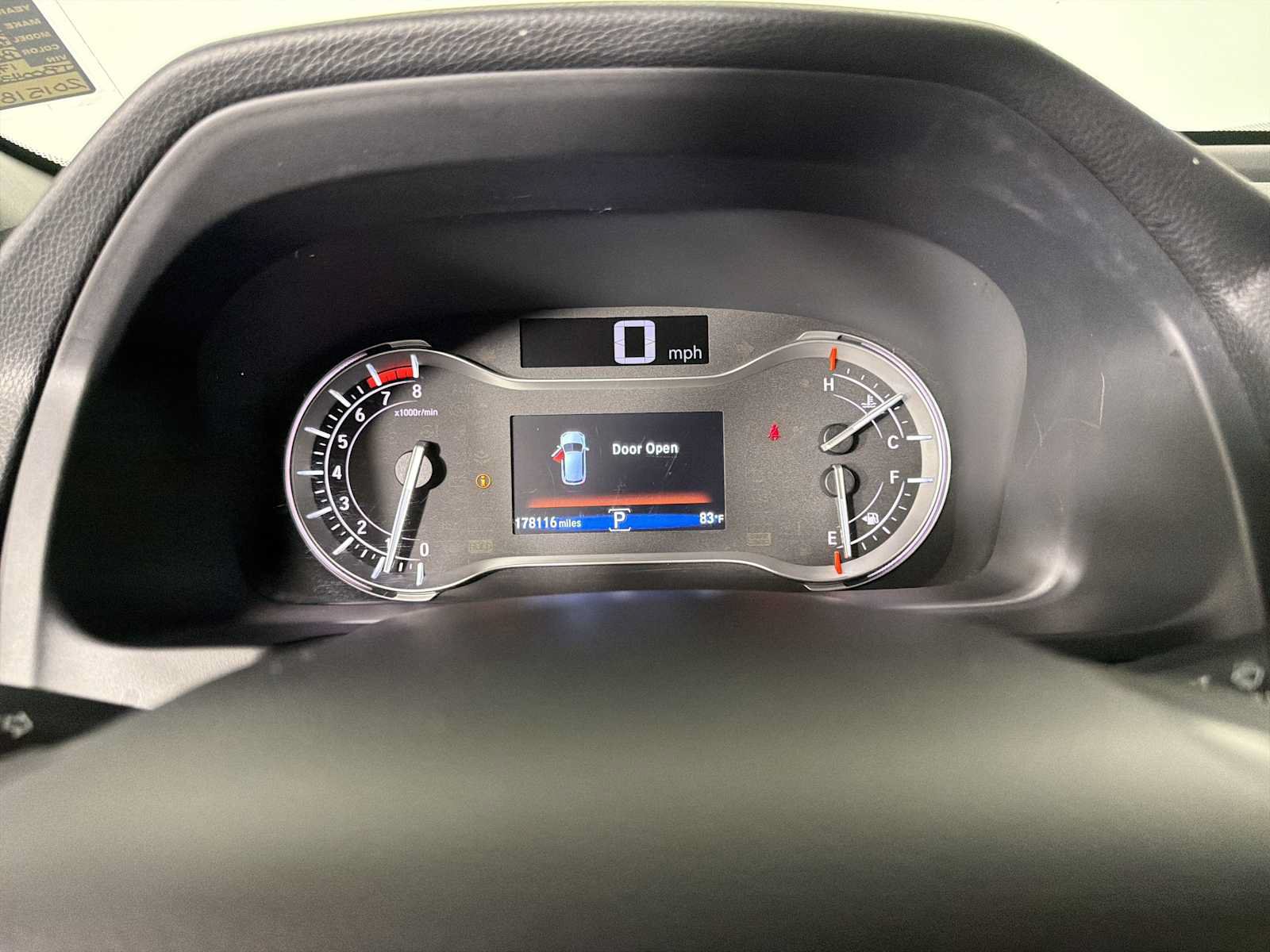 Used 2017 Nissan Titan SL RWD image 59