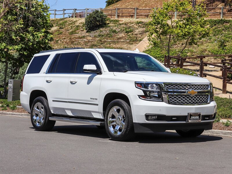 Used 2017 Chevrolet Tahoe LT w/ LT Signature Package RWD image 8