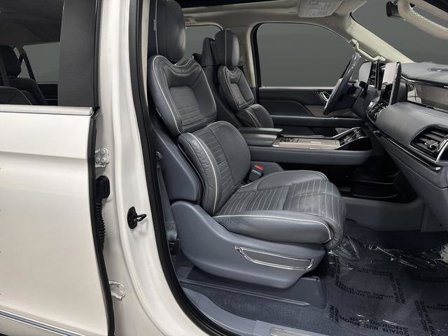 Used 2019 Lincoln Navigator L Black Label image 35