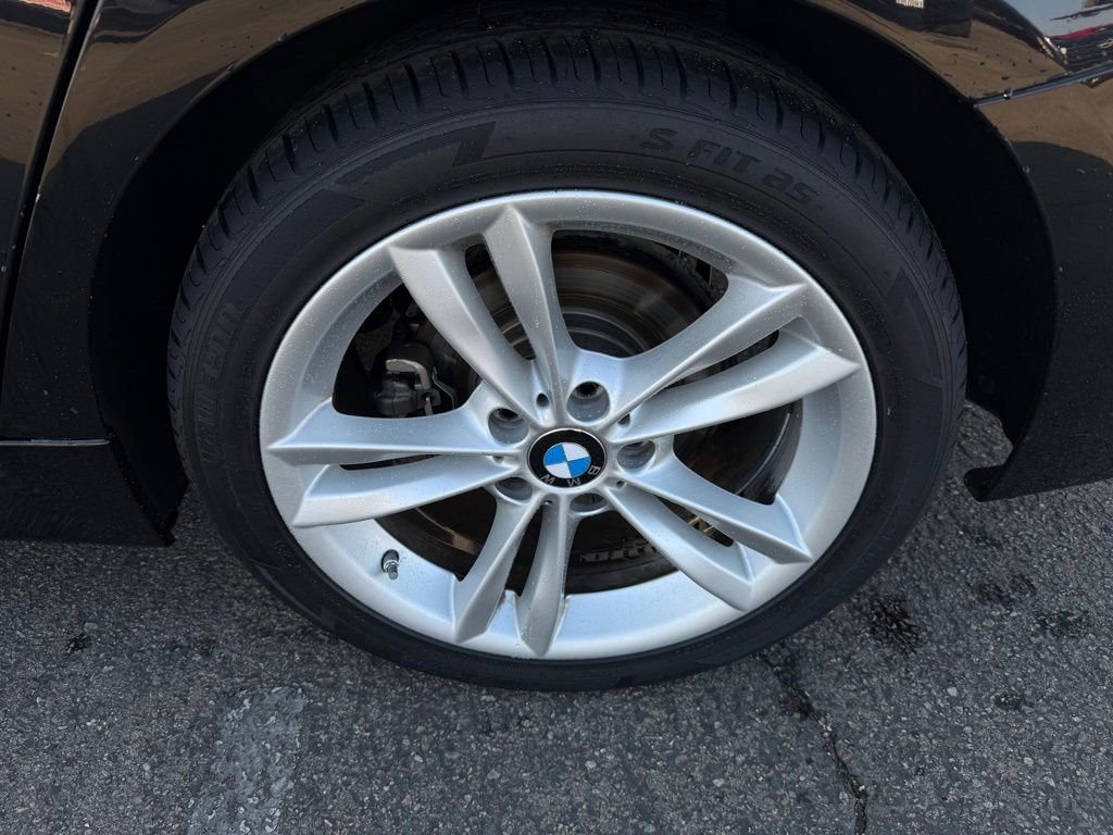 Used 2018 BMW 320i Sedan image 8