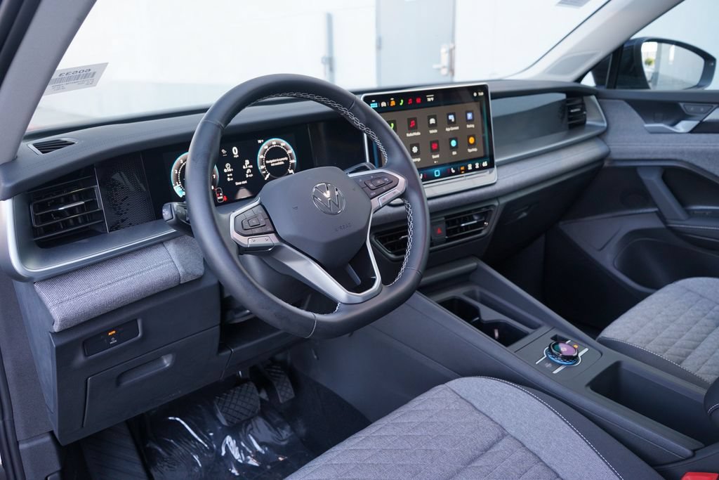 New 2026 Volkswagen Tiguan S FWD image 15