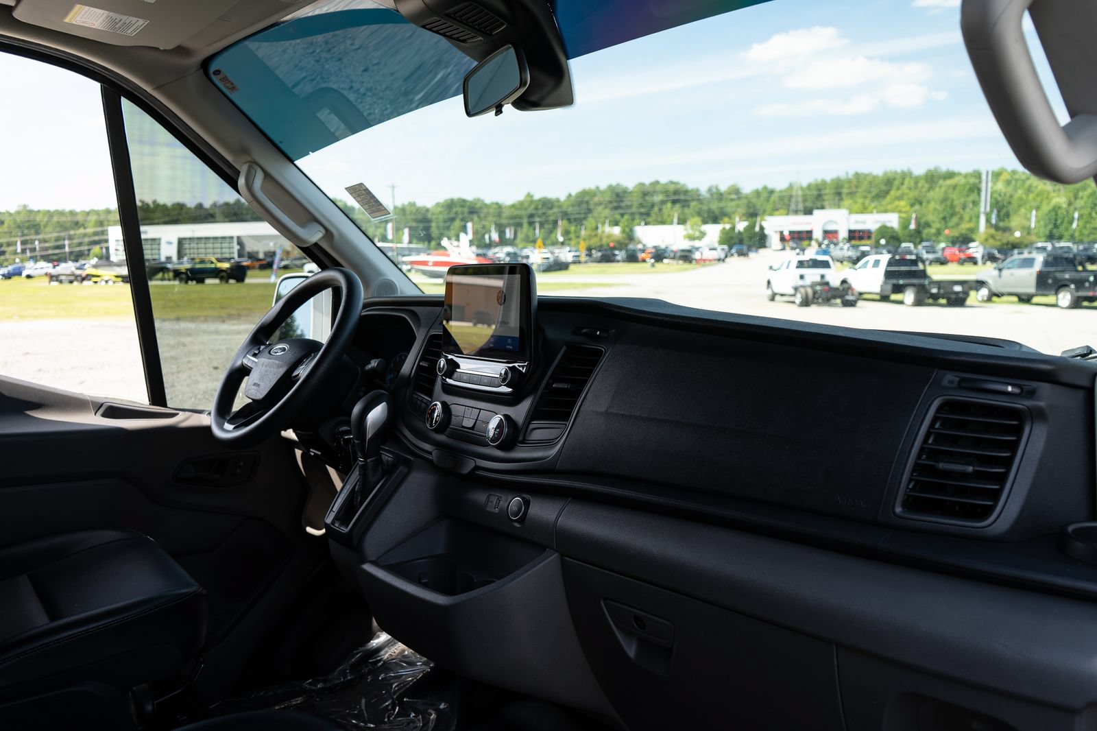 Used 2020 Ford Transit 350 XL RWD image 23