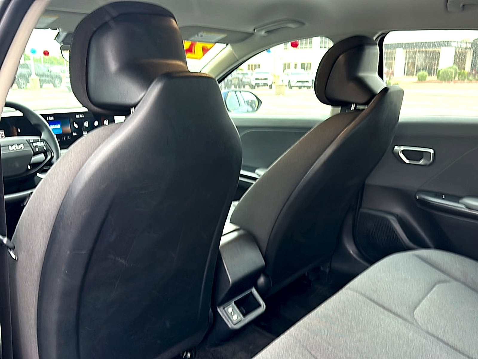 Used 2025 Kia K4 FWD image 17