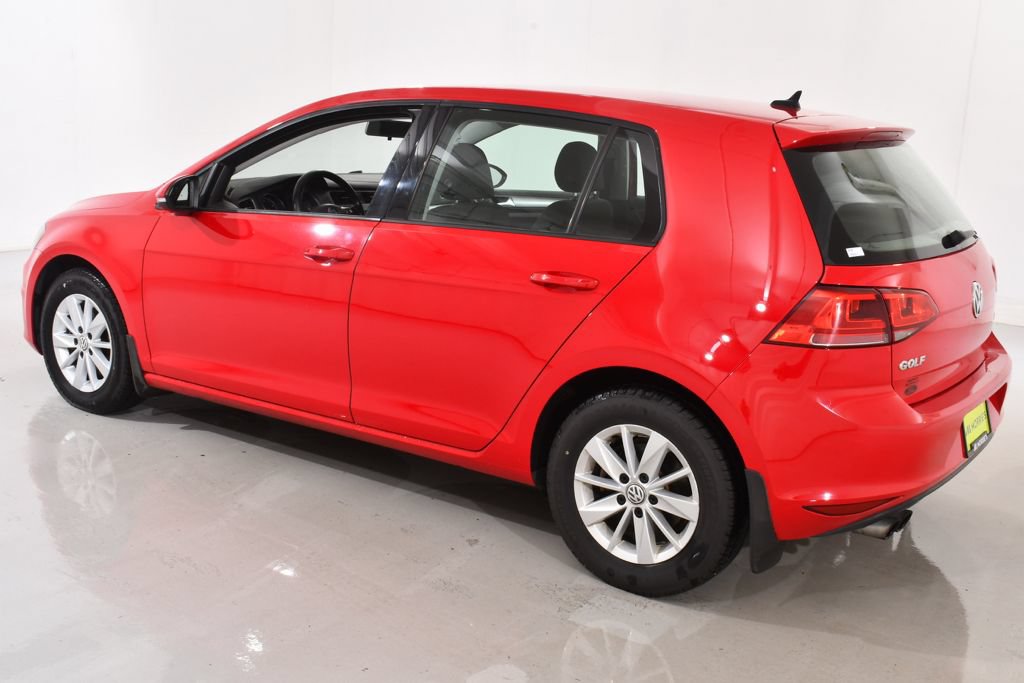 Used 2017 Volkswagen Golf S FWD image 15
