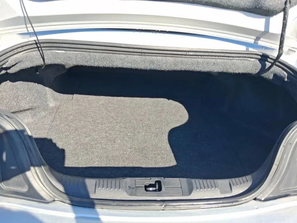 Used 2016 Ford Mustang Premium RWD image 14