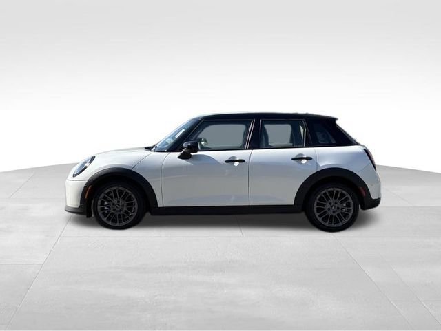 New 2026 MINI Cooper 4-Door Hardtop FWD image 8