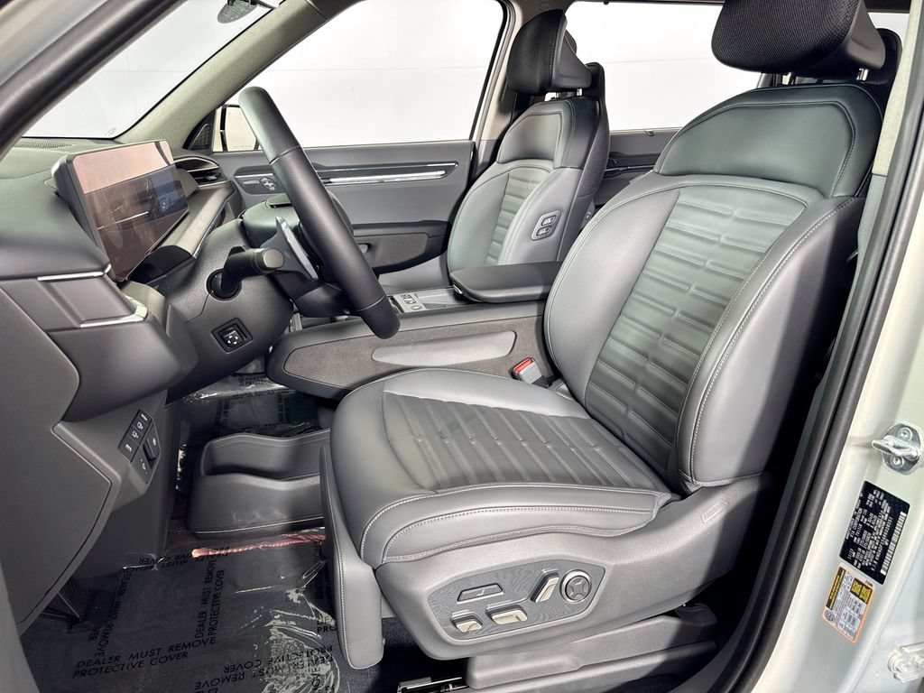 Used 2024 Kia EV9 Land AWD/4WD image 27