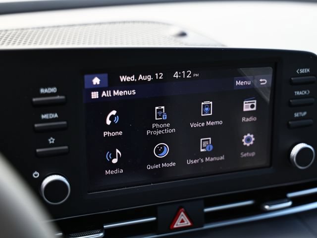 Used 2025 Hyundai Elantra Sport FWD image 34