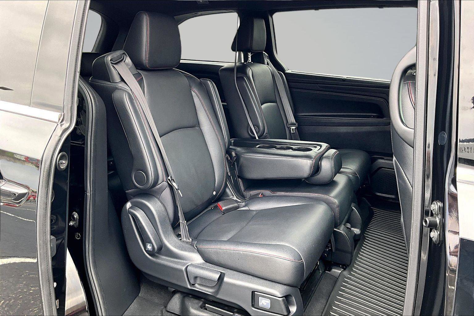Used 2024 Honda Odyssey Sport image 28