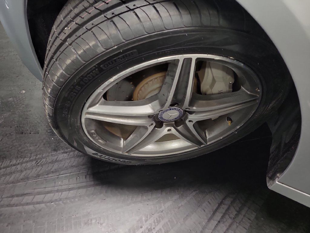 Used 2017 Mercedes-Benz E 300 image 14