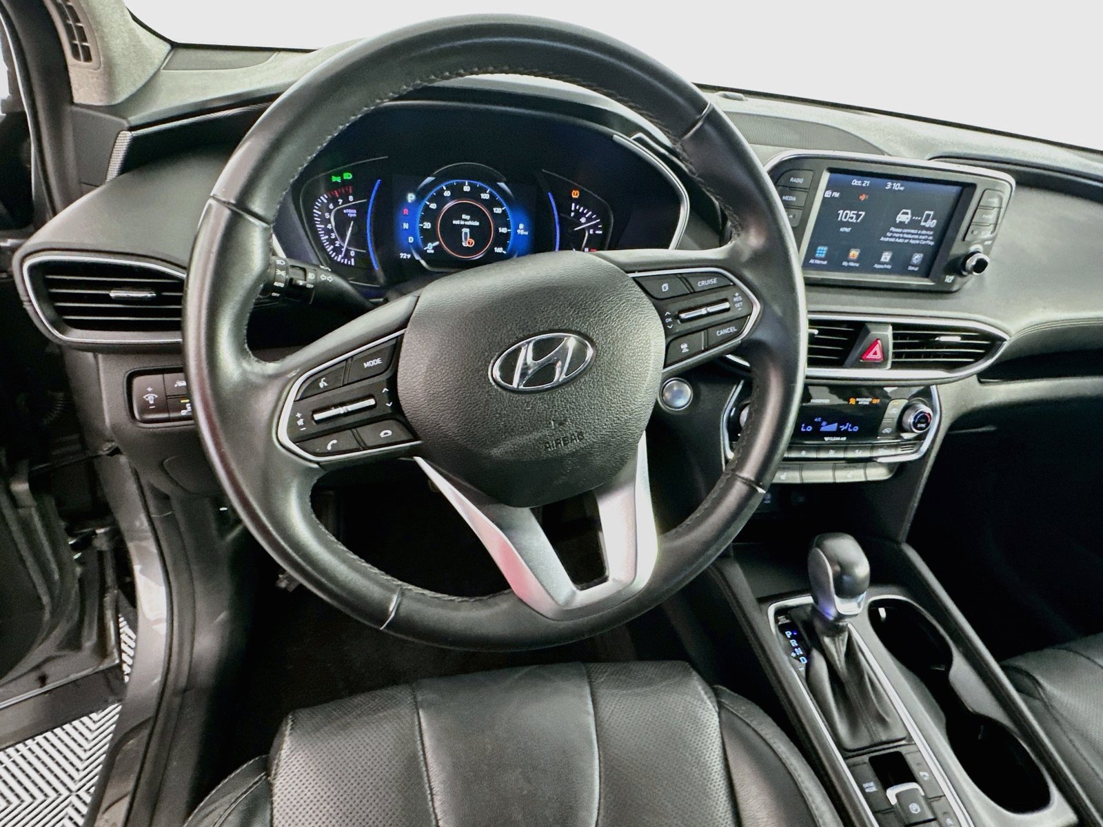 Used 2019 Hyundai Santa Fe Limited FWD image 11