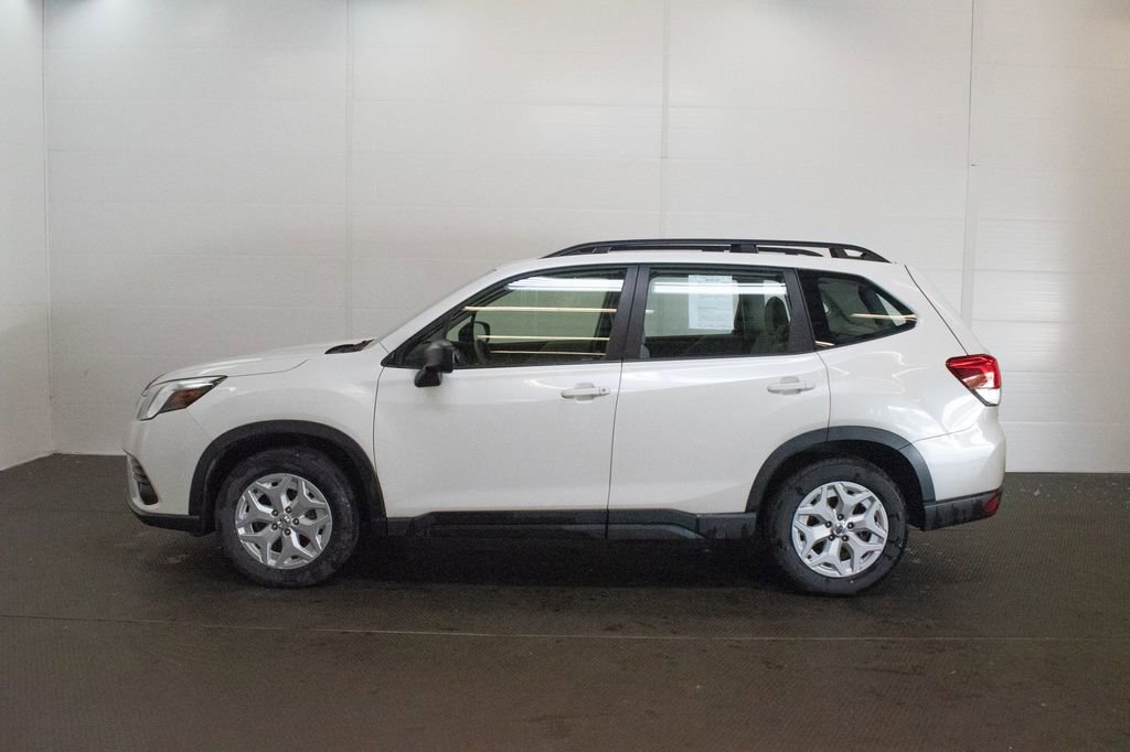 Used 2023 Subaru Forester AWD/4WD image 7