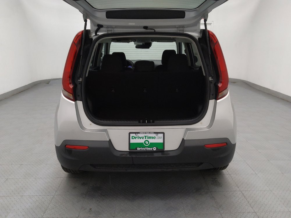 Used 2021 Kia Soul S image 29