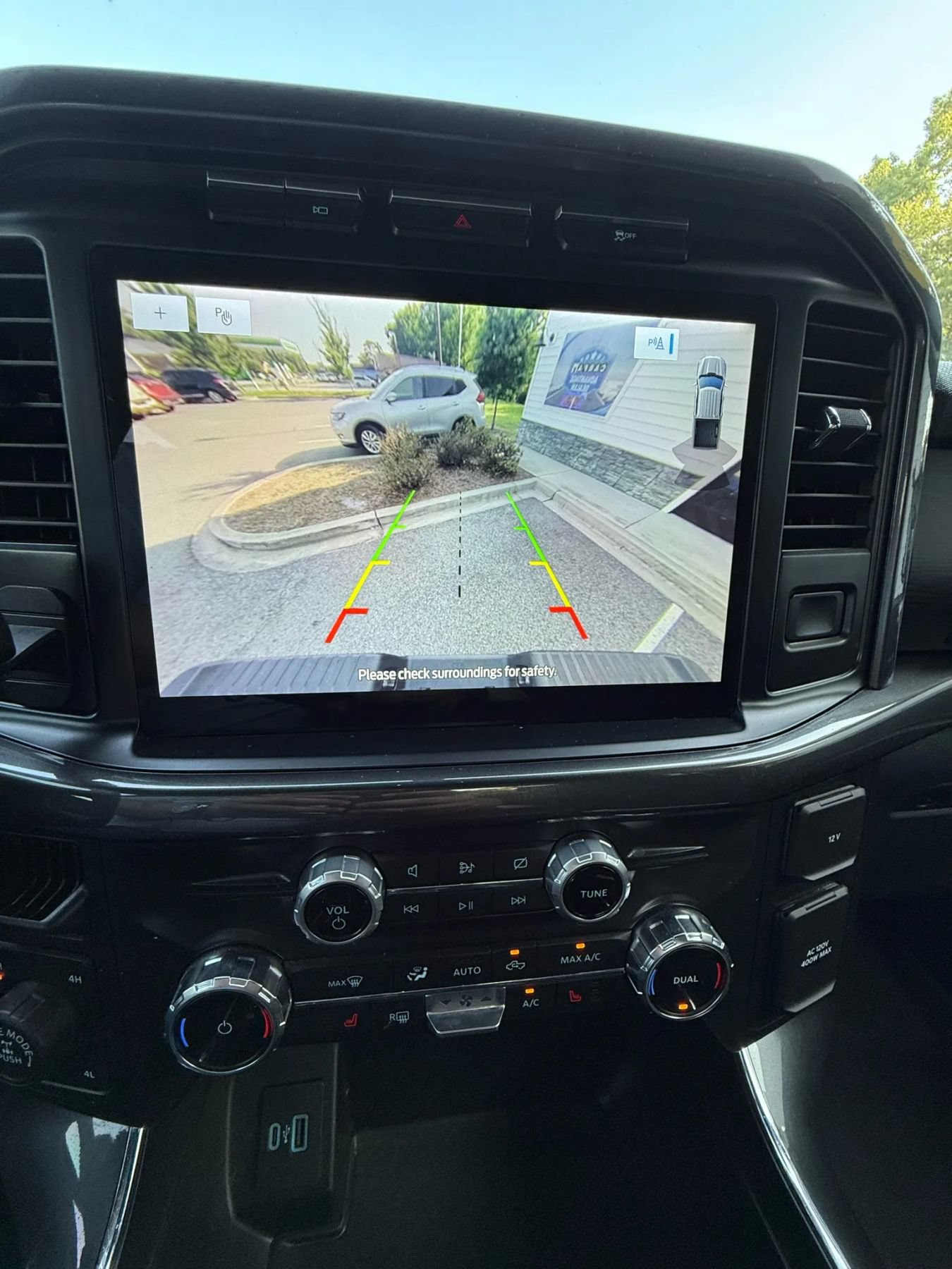 Used 2022 Ford F150 XLT w/ Equipment Group 302A High AWD/4WD image 14
