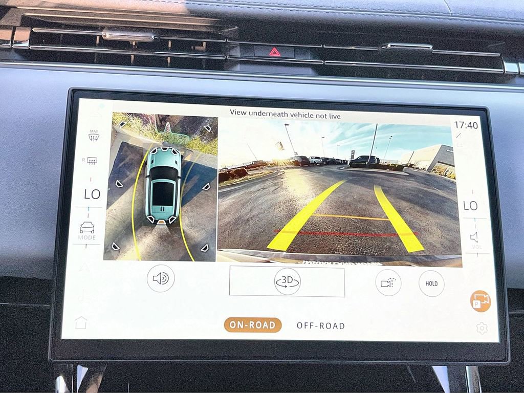 Used 2026 Land Rover Range Rover Sport SE image 25