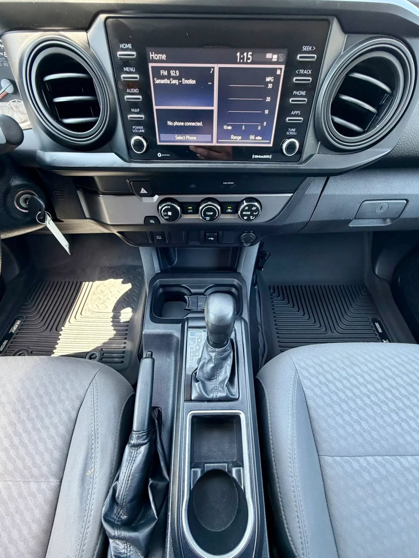 Used 2020 Toyota Tacoma SR RWD image 13