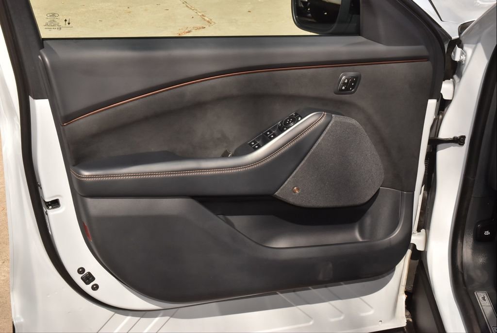 Used 2023 Ford Mustang Mach-E GT image 32