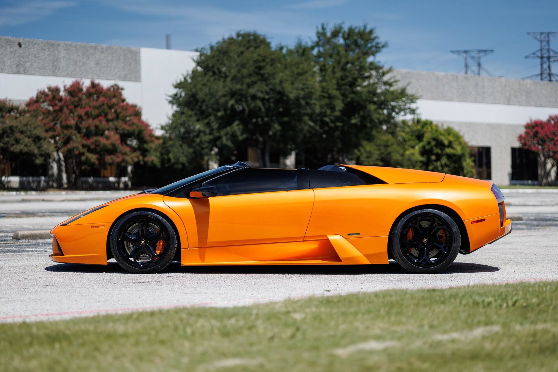 Used 2005 Lamborghini Murcielago Roadster AWD/4WD image 9