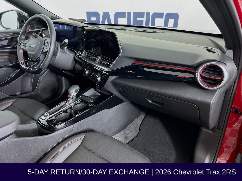 Used 2026 Chevrolet Trax RS w/ Sunroof Package FWD image 33