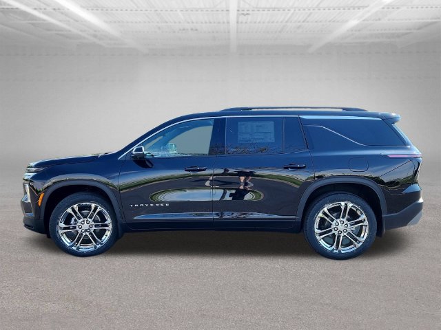 New 2027 Chevrolet Traverse LT w/ Driver Confidence Package FWD image 4