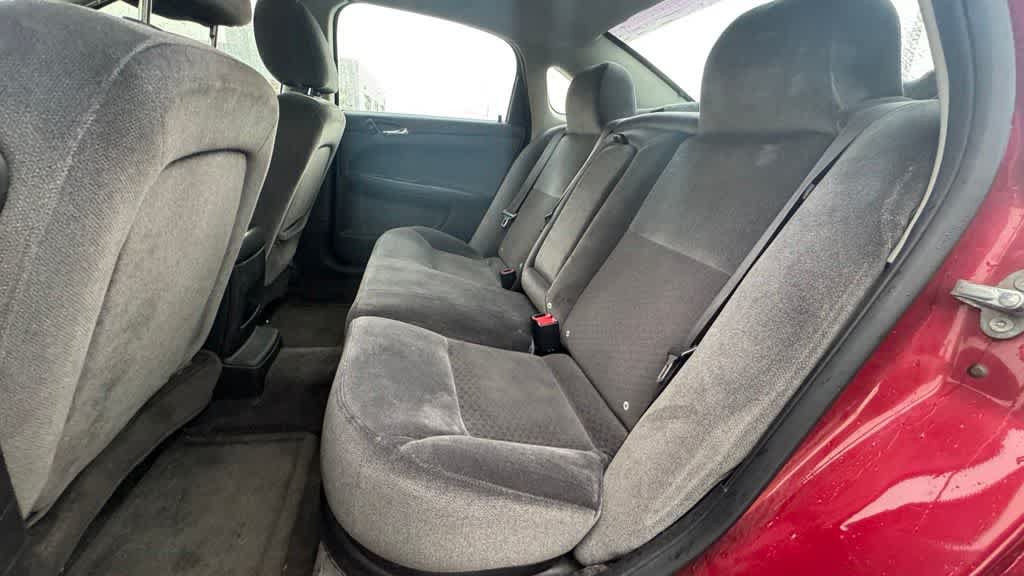 Used 2012 Chevrolet Impala LT FWD image 14