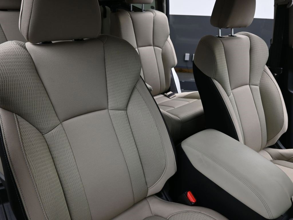 Certified 2024 Subaru Ascent Premium w/ Convenience Package image 14