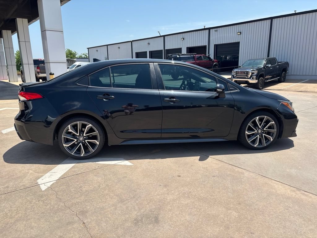 Used 2020 Toyota Corolla SE w/ SE Premium Package FWD image 6