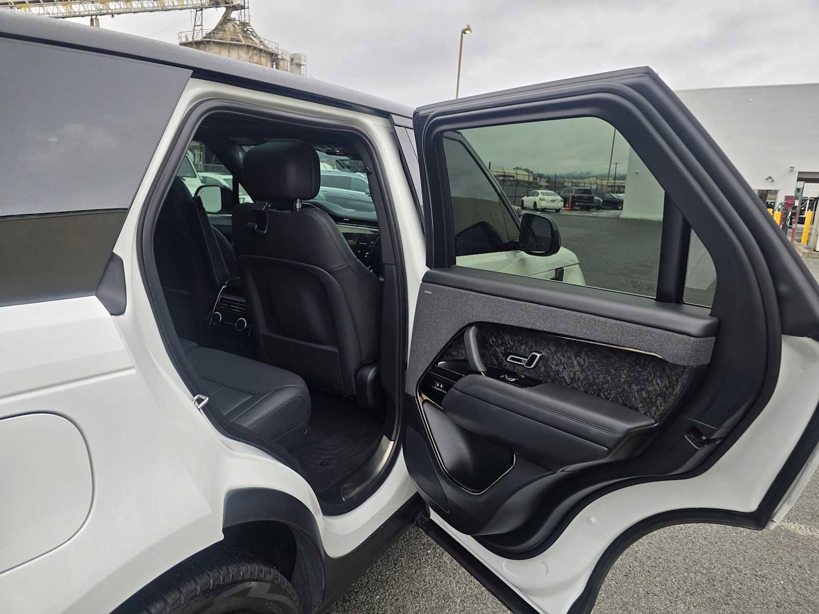 Used 2024 Land Rover Range Rover Sport Dynamic SE image 14