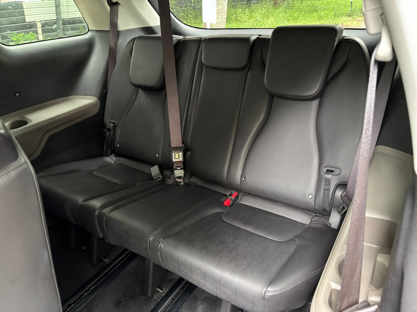 Used 2026 Kia Carnival FWD image 30