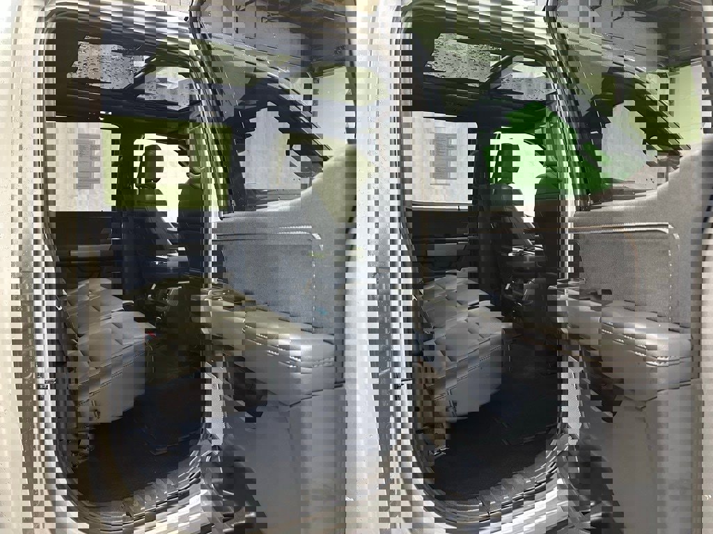 Used 2025 Ford F150 Lariat w/ Equipment Group 501A Mid image 51