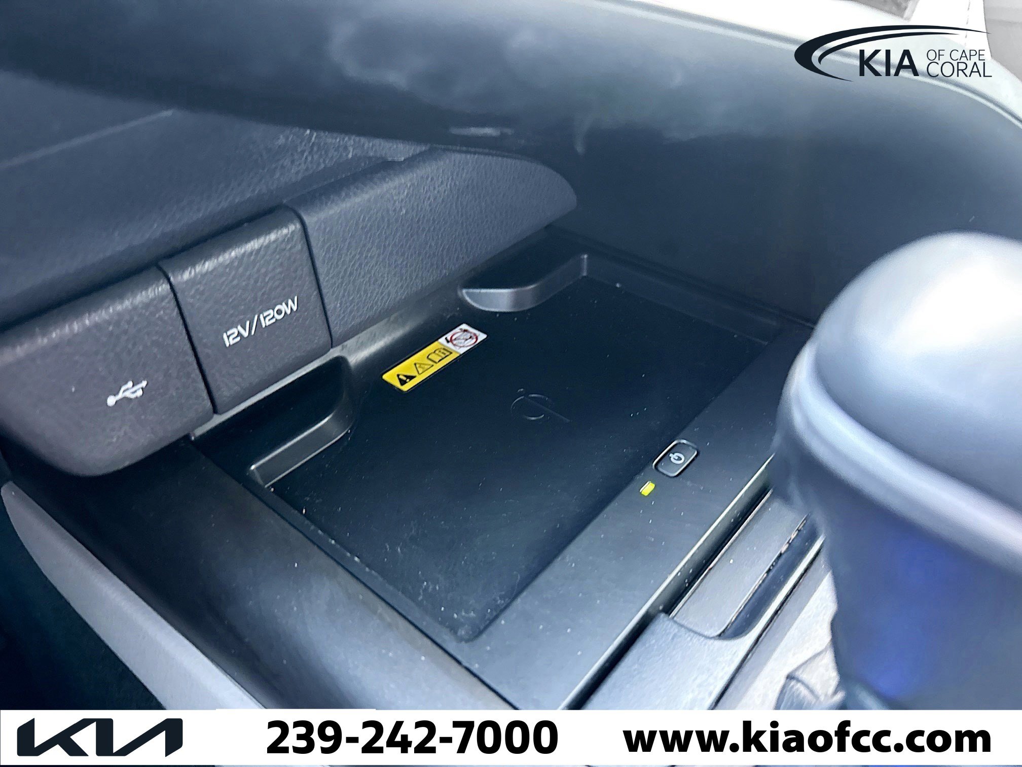 Used 2023 Toyota Camry XLE w/ Navigation Package FWD image 28