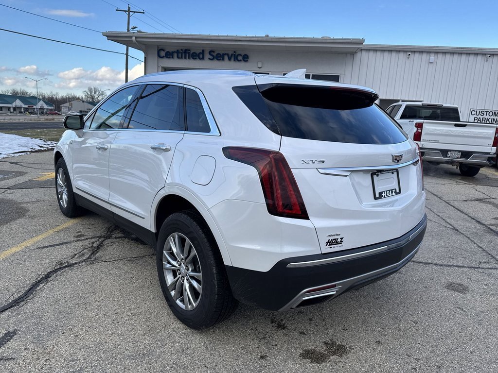 Certified 2022 Cadillac XT5 Premium Luxury image 7