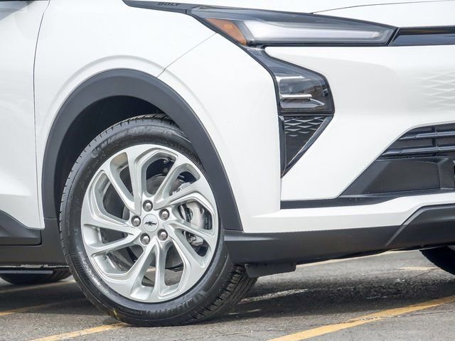 New 2027 Chevrolet Bolt LT image 4