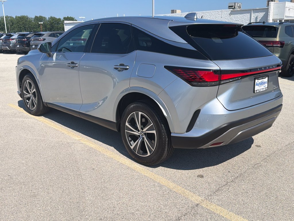 Used 2025 Lexus RX 350 FWD w/ Technology Package image 4