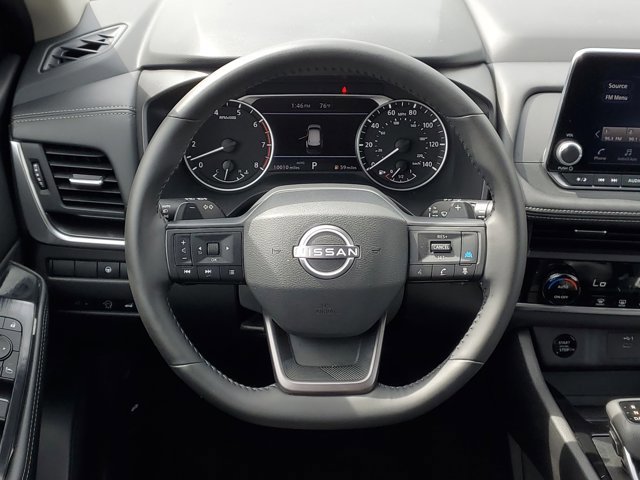 Certified 2025 Nissan Rogue SV AWD/4WD image 24