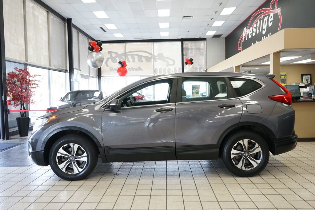 Used 2017 Honda CR-V LX image 3