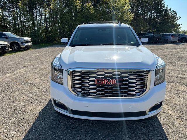 Used 2020 GMC Yukon XL Denali w/ Denali Ultimate Package AWD/4WD image 9