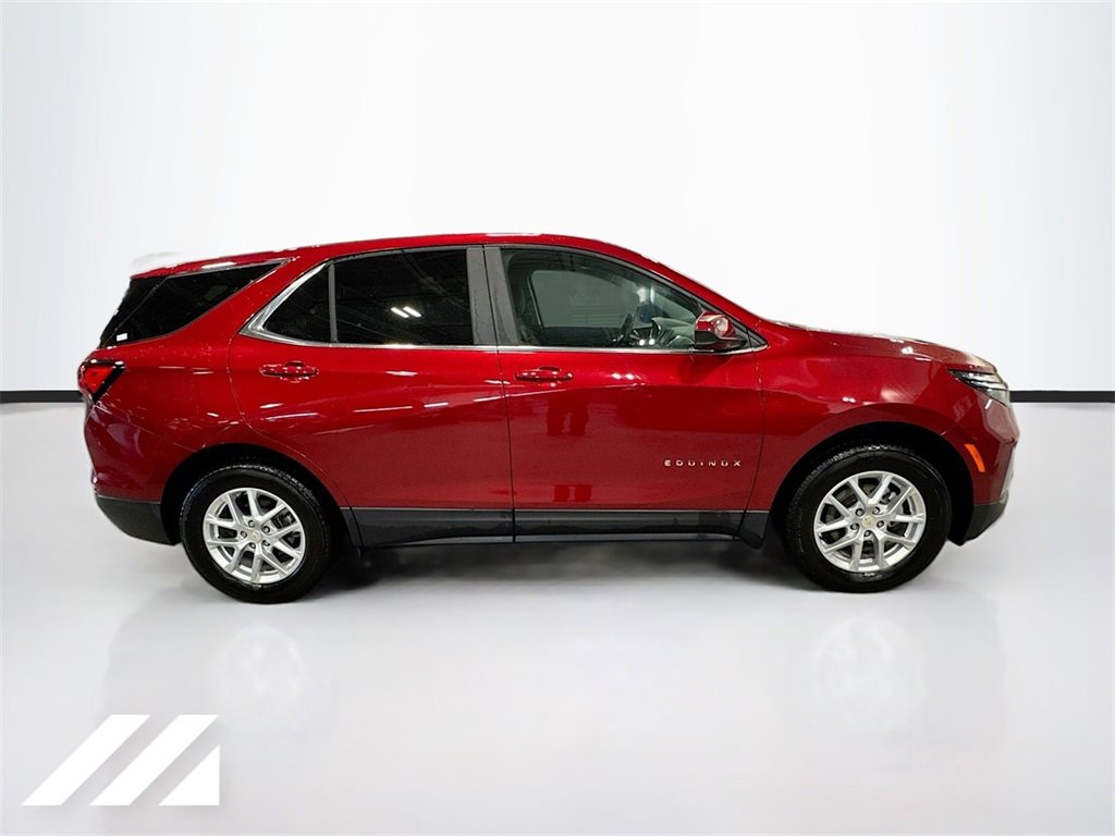 Used 2023 Chevrolet Equinox LT image 4