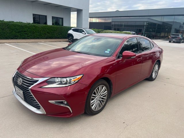 Used 2017 Lexus ES 350 w/ Premium Package FWD image 2