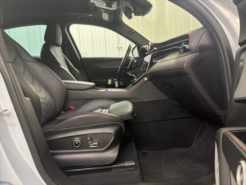 Used 2023 Maserati Grecale Trofeo image 31