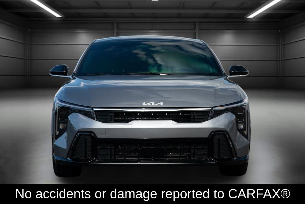 Used 2025 Kia K4 GT-Line w/ GT-Line Sunroof Package image 2